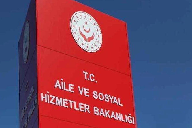Aile ve Sosyal Hizmetler'den su&ccedil; duyurusu... &Ccedil;ocuklarımız, engellilerimiz ve yaşlılarımızın onuru hedef alınamaz